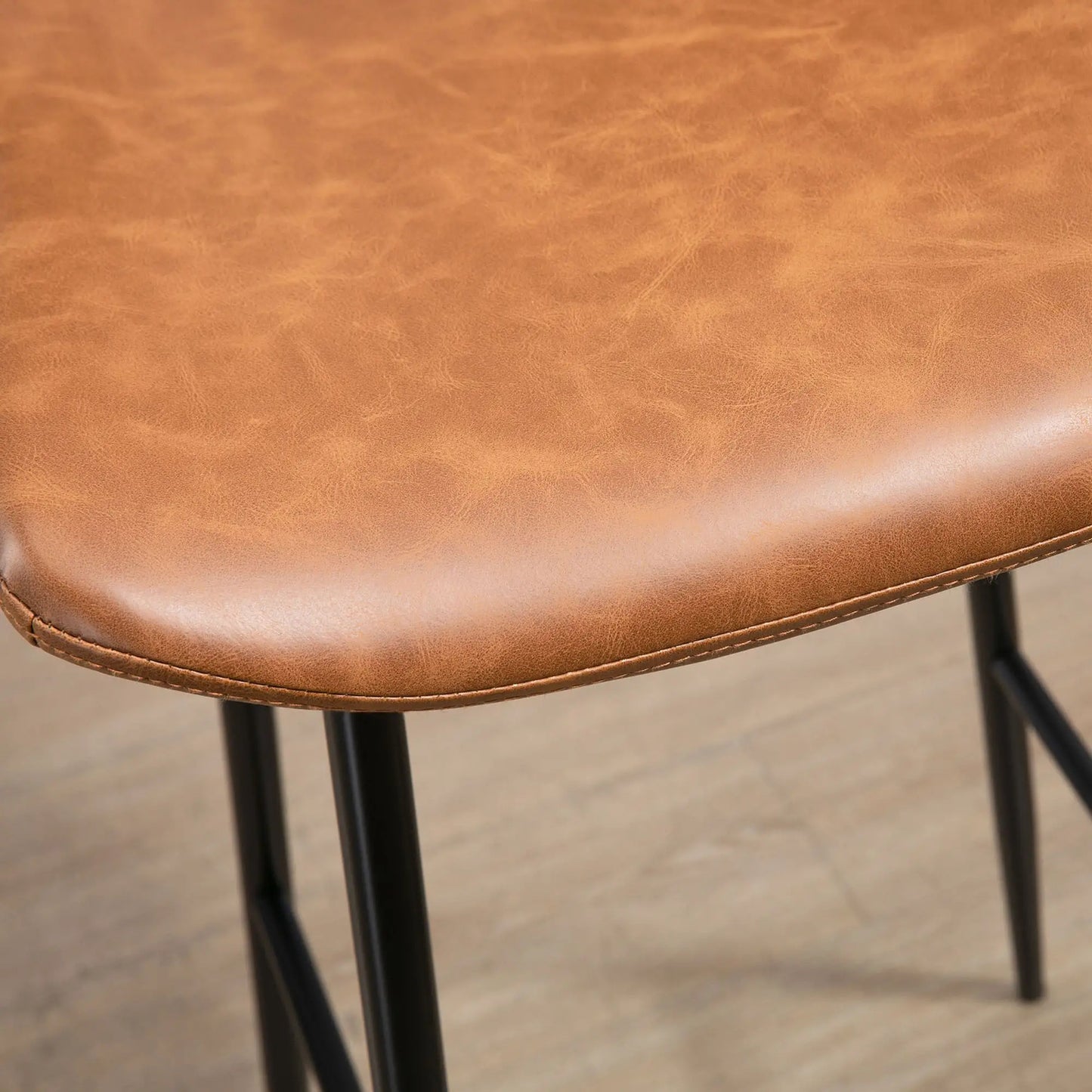 HOMCOM Bar Stools Set of 2, PU Leather Upholstered Bar Chairs, Brown